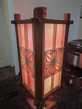Load image into Gallery viewer, Kumiko Lantern